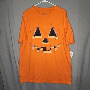 Men's Size EXTRA LARGE (46-48) Pumpkin Short Sleeve T-Shirt